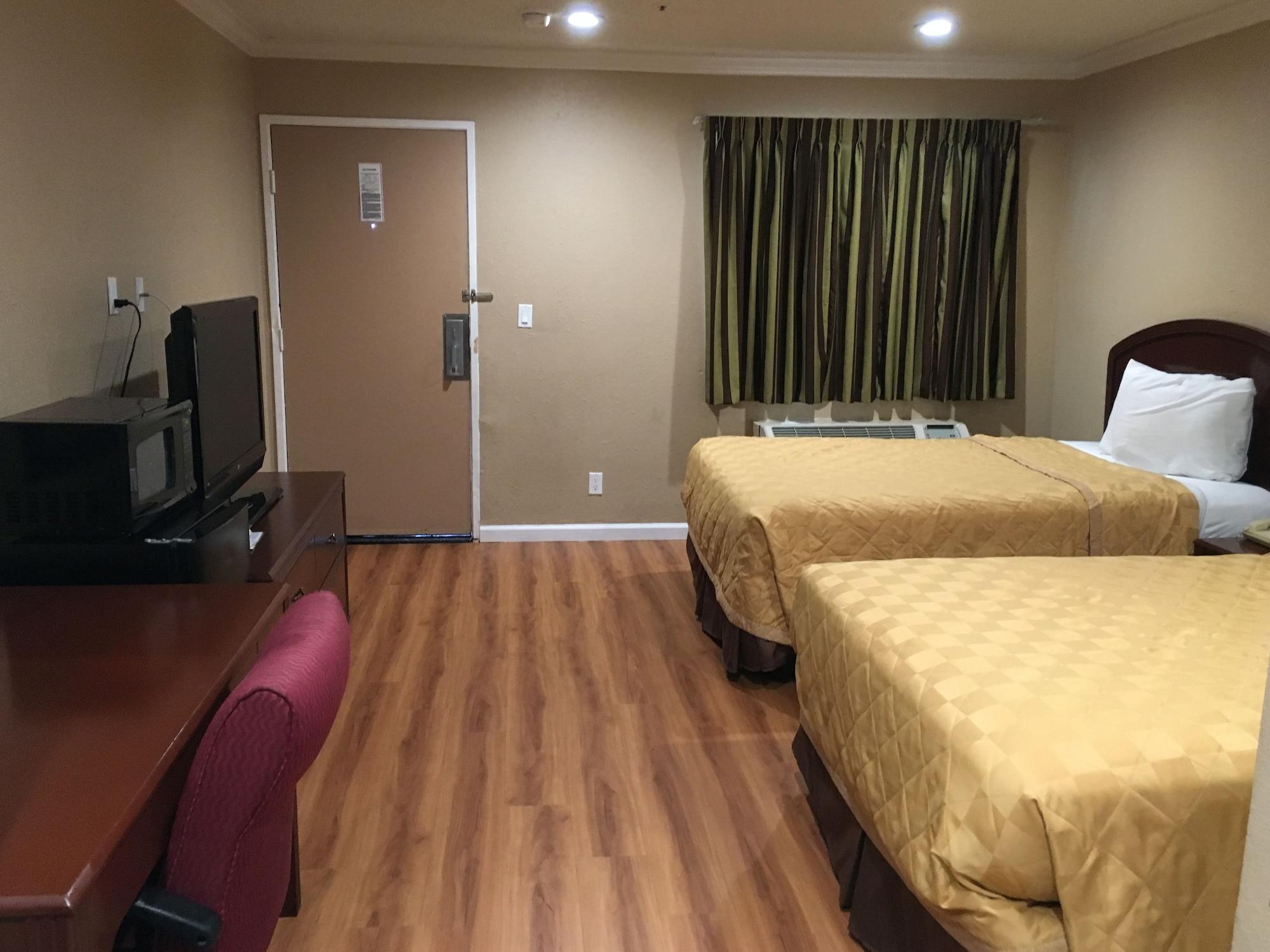 Express Inn & Suites Ontario Airport Exterior photo